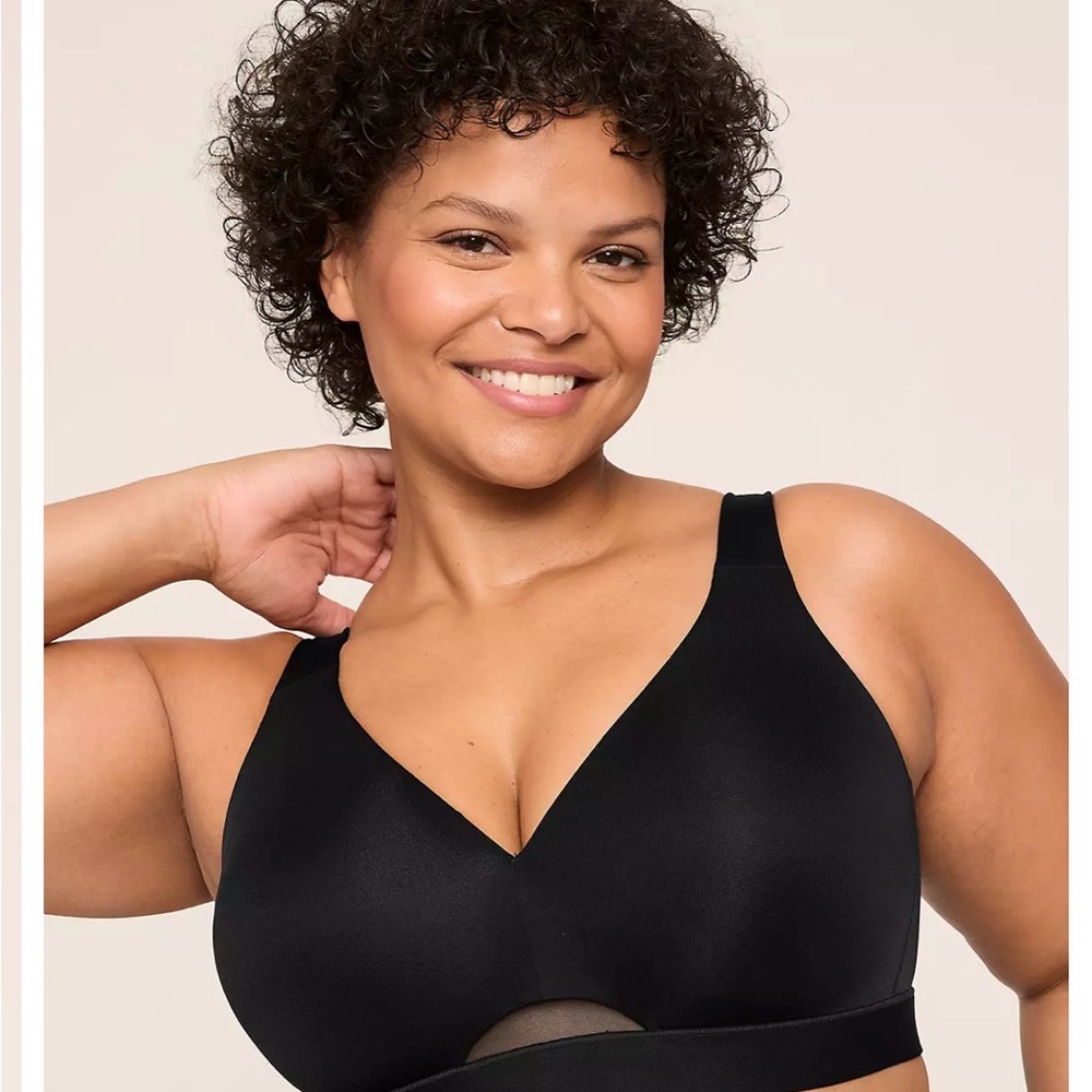 Cacique Comfort Bliss Lightly-Lined Wireless Black Bra, Gently Used, 42F